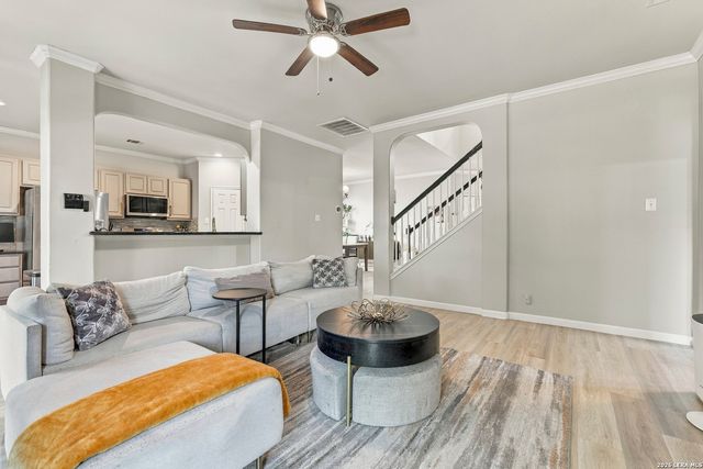 402 ASTER TRL, San Antonio, TX 78256
