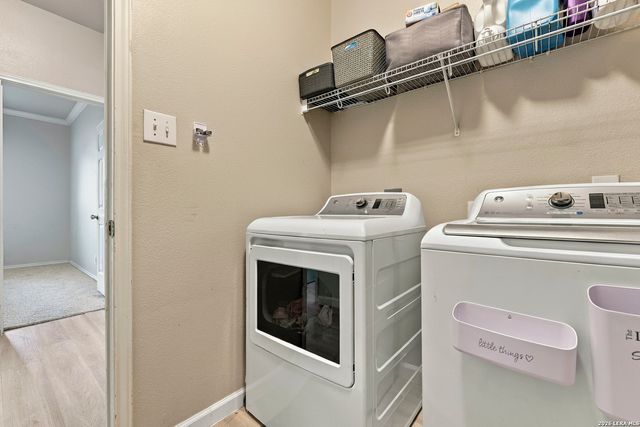 402 ASTER TRL, San Antonio, TX 78256