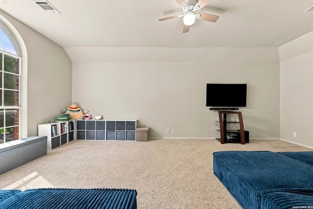 402 ASTER TRL, San Antonio, TX 78256