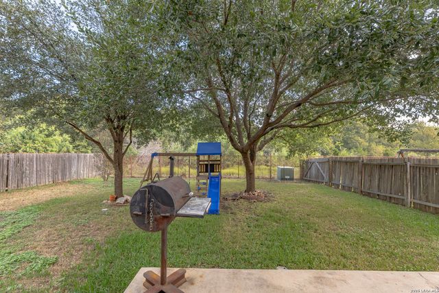 402 ASTER TRL, San Antonio, TX 78256