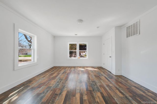 62 Forrest Avenue, Shirley, NY 11967