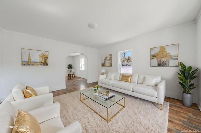 62 Forrest Avenue, Shirley, NY 11967