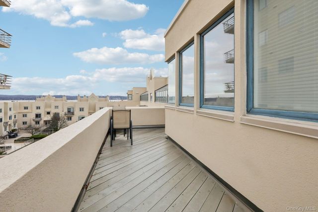 6 Burd Street 2406, Nyack, NY 10960