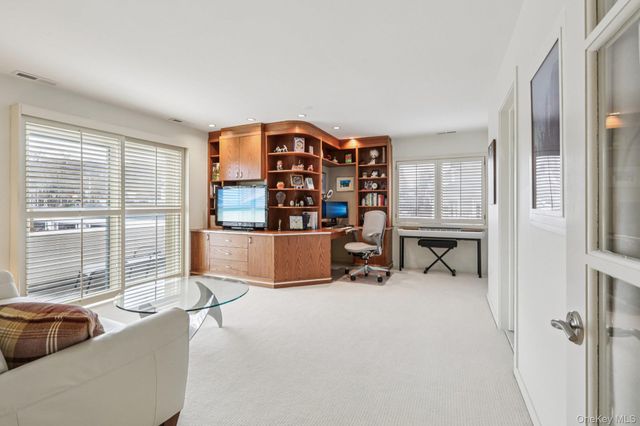 6 Burd Street 2406, Nyack, NY 10960