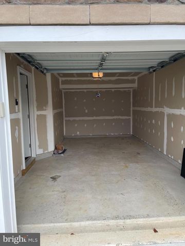 67 TATE MANOR DR, Charles Town, WV 25414