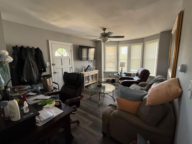200 WHITE HORSE PIKE, Oaklyn, NJ 08107