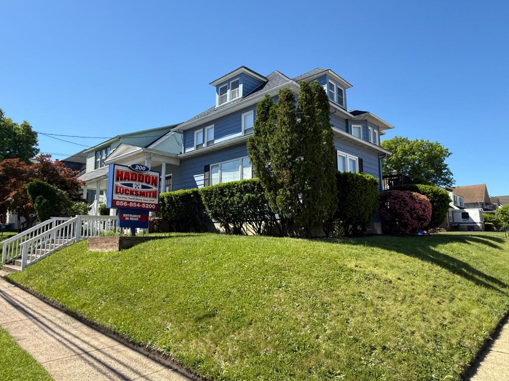 200 WHITE HORSE PIKE, Oaklyn, NJ 08107