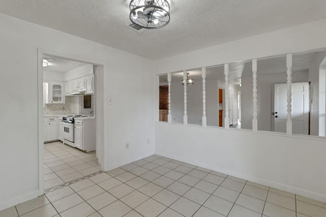 20 Woods Lane, Coldspring, TX 77331