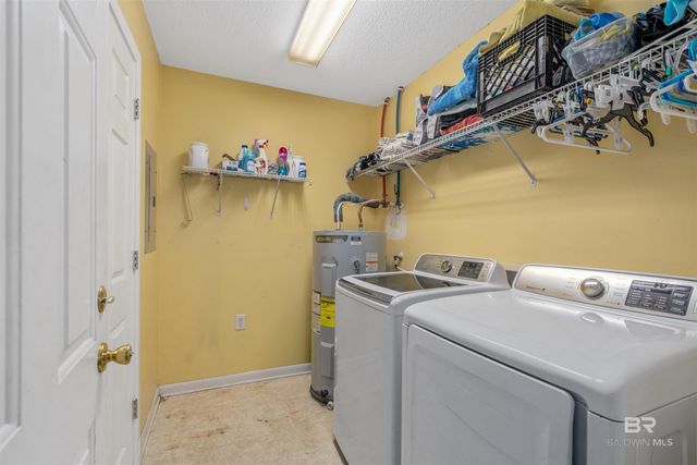 23186 Pecan Street, Robertsdale, AL 36567