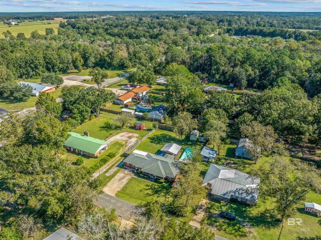 23186 Pecan Street, Robertsdale, AL 36567