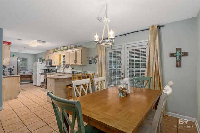 23186 Pecan Street, Robertsdale, AL 36567