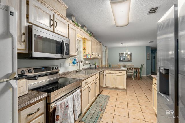 23186 Pecan Street, Robertsdale, AL 36567