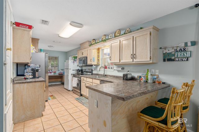 23186 Pecan Street, Robertsdale, AL 36567