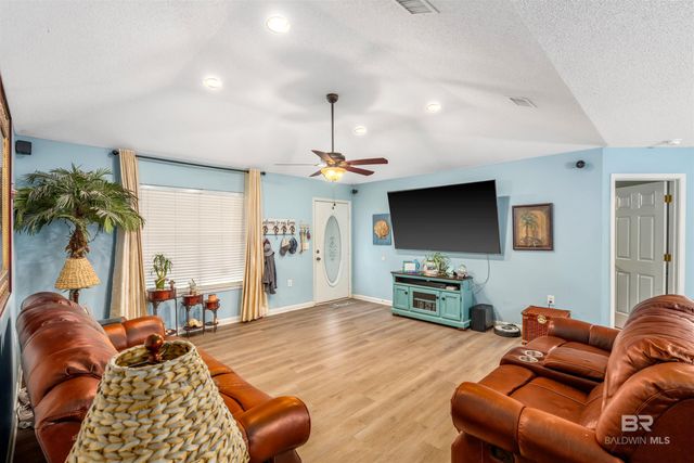 23186 Pecan Street, Robertsdale, AL 36567