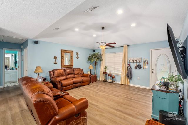 23186 Pecan Street, Robertsdale, AL 36567