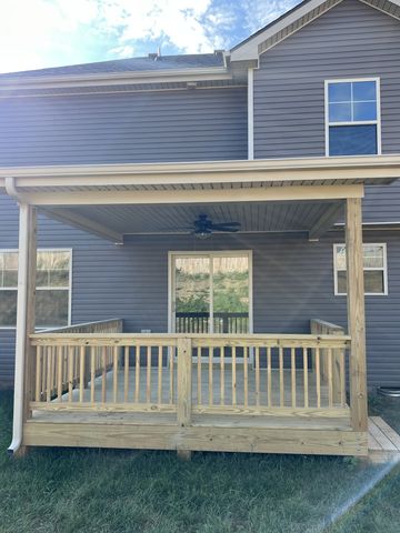 233 Cardinal Creek, Clarksville, TN 37040