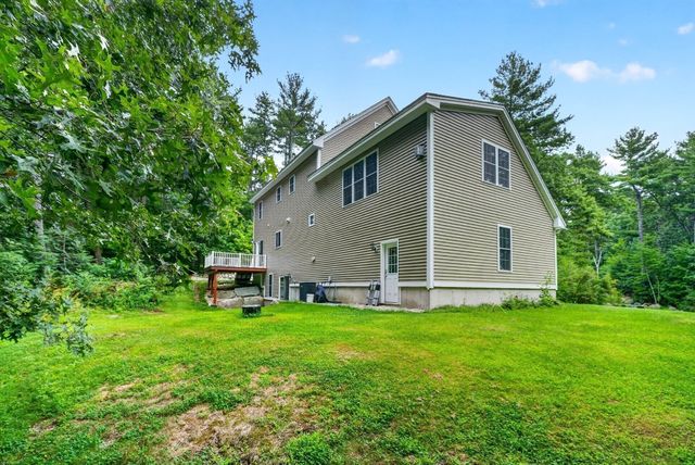 12 Cowdry Hill Rd, Westford, MA 01886