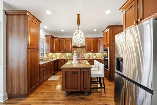 7535 Antique Barn Avenue, Cumming, GA 30041