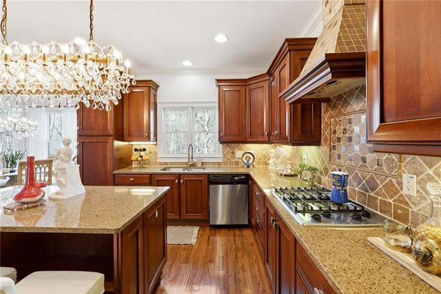 7535 Antique Barn Avenue, Cumming, GA 30041