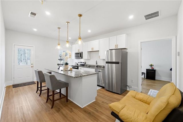 7535 Antique Barn Avenue, Cumming, GA 30041