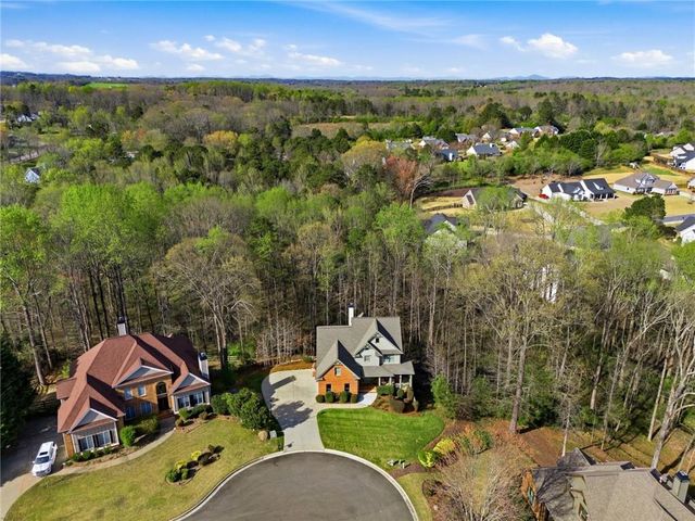 7535 Antique Barn Avenue, Cumming, GA 30041