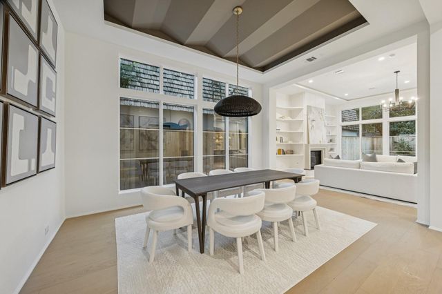 1656 Banks Street, Houston, TX 77006