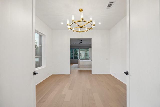 1656 Banks Street, Houston, TX 77006