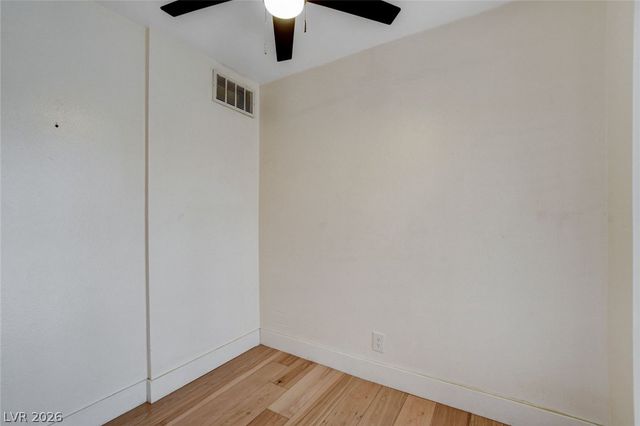 5198 Garden Lane D, Las Vegas, NV 89119