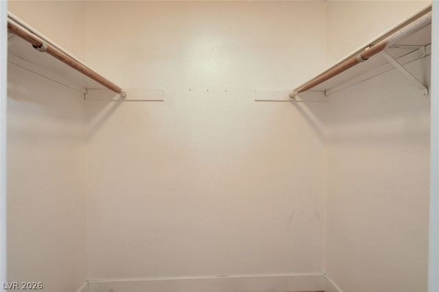 5198 Garden Lane D, Las Vegas, NV 89119