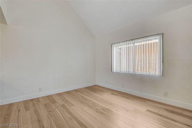 5198 Garden Lane D, Las Vegas, NV 89119