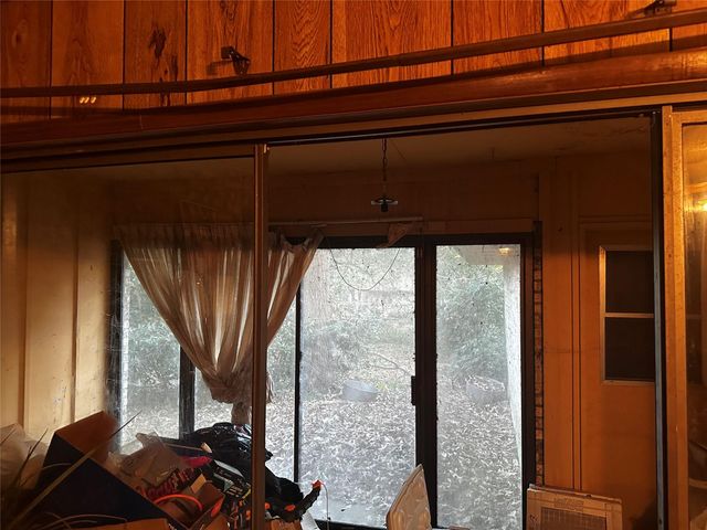 321 Olive Street, Huntsville, TX 77340