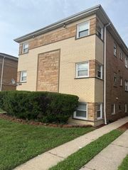 1915 S Harlem Avenue 2W, Berwyn, IL 60402