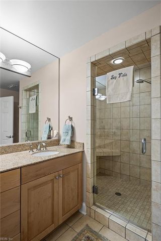 3800 DuPont Cir Unit 302, Virginia Beach, VA 23455