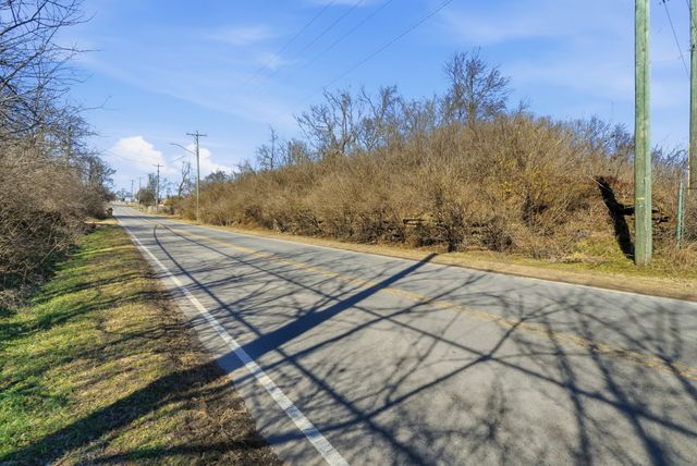 1513 Baptist World Center Dr, Nashville, TN 37207