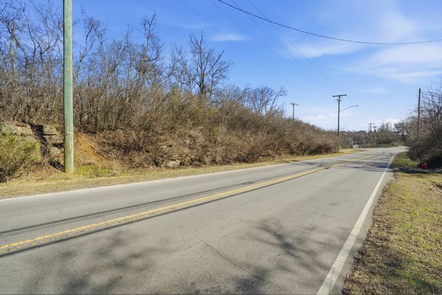 1513 Baptist World Center Dr, Nashville, TN 37207