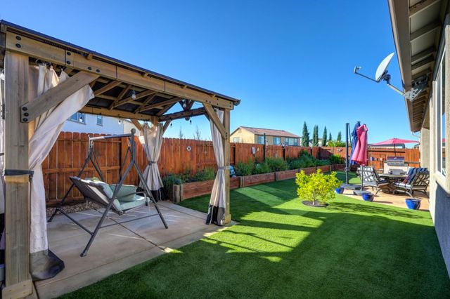 4281 Hydra Cir, Roseville, CA 95747