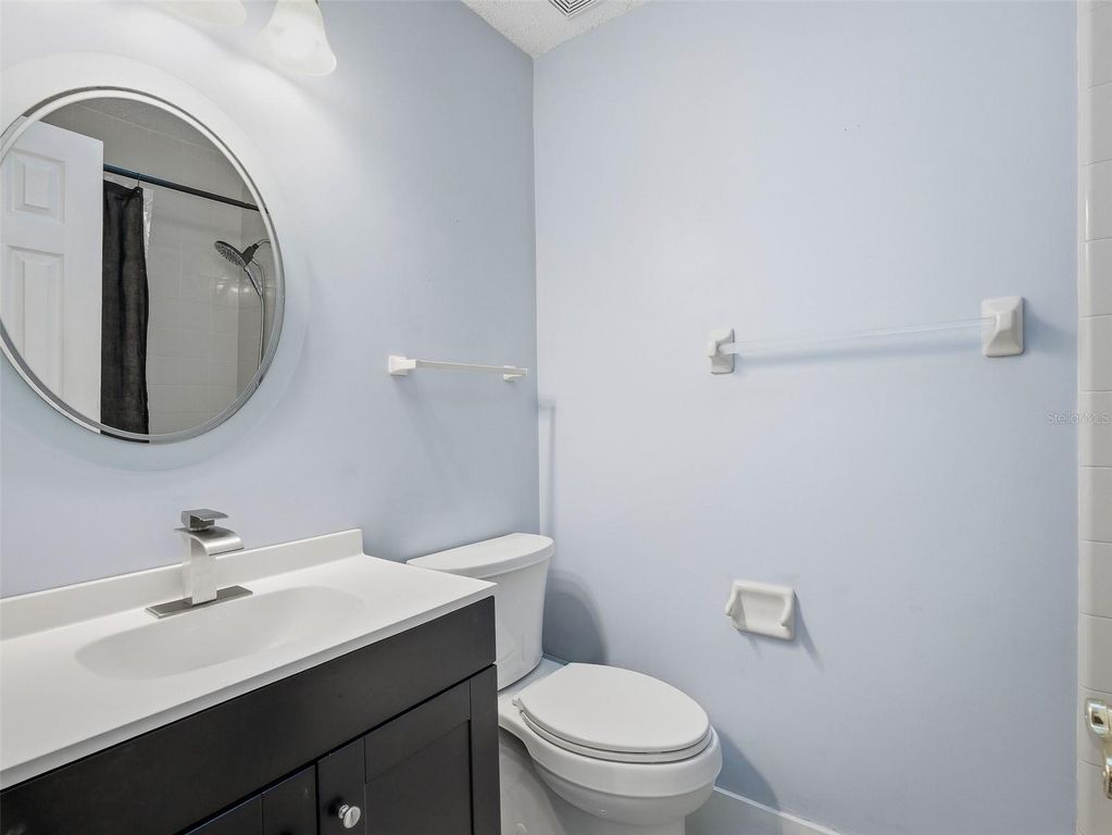 Image 18 of property listing at 100 WING FOOT CIRCLE, Daytona Beach, FL 32114