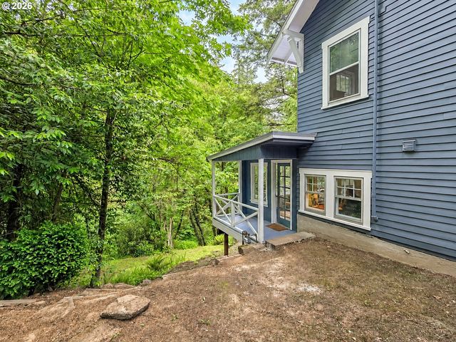 23 E Ave, Lake Oswego, OR 97034