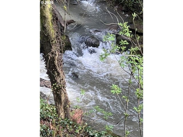 23 E Ave, Lake Oswego, OR 97034