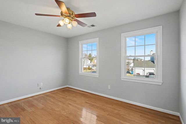 5819 STONE RIDGE DR, Centreville, VA 20120