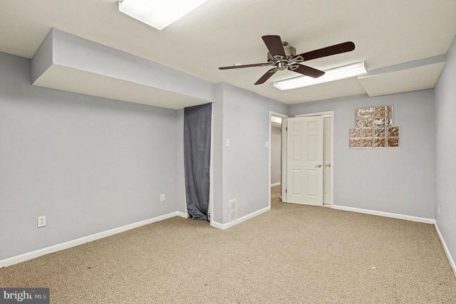 5819 STONE RIDGE DR, Centreville, VA 20120