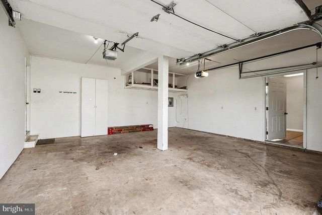 5819 STONE RIDGE DR, Centreville, VA 20120