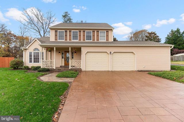 5819 STONE RIDGE DR, Centreville, VA 20120