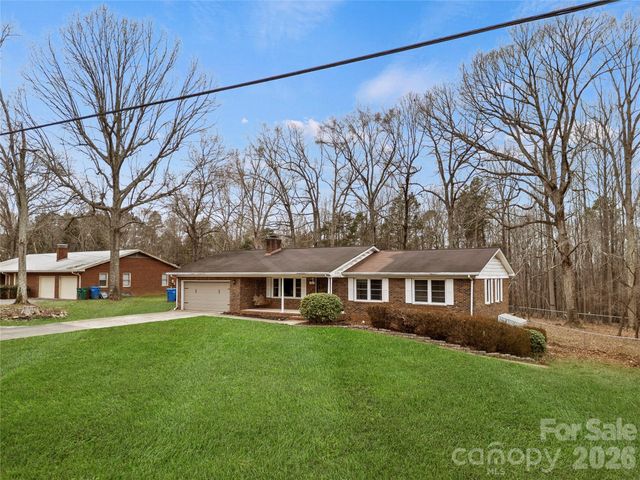 2231 Snuggs Park Road, Albemarle, NC 28001