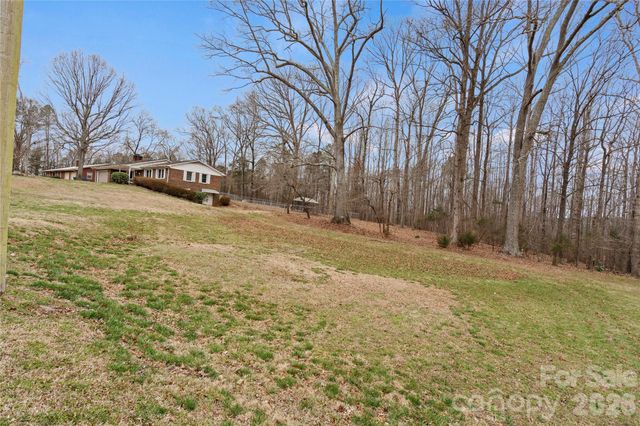 2231 Snuggs Park Road, Albemarle, NC 28001