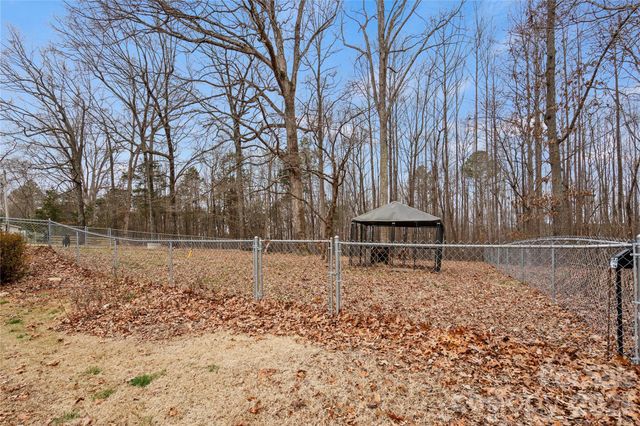 2231 Snuggs Park Road, Albemarle, NC 28001