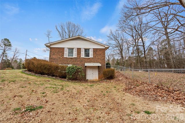 2231 Snuggs Park Road, Albemarle, NC 28001