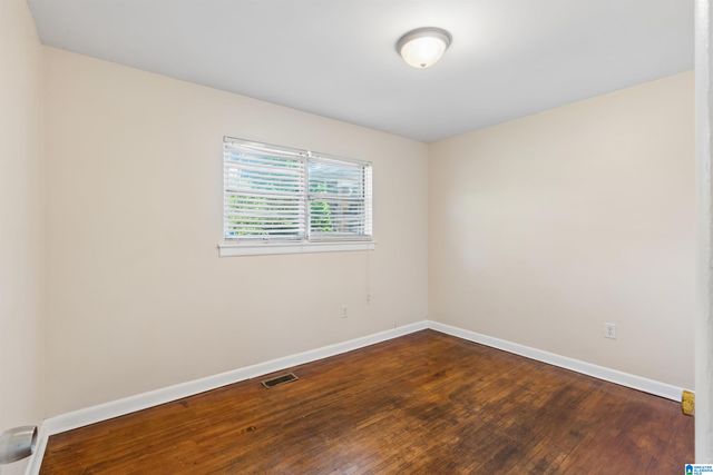 1128 ROBERT E LEE STREET, Leeds, AL 35094