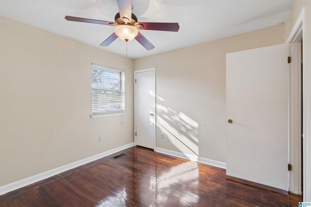 1128 ROBERT E LEE STREET, Leeds, AL 35094