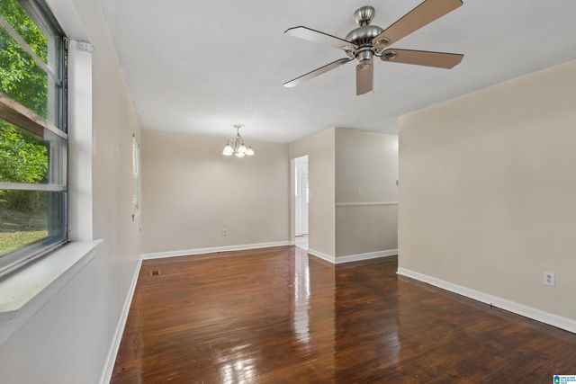 1128 ROBERT E LEE STREET, Leeds, AL 35094